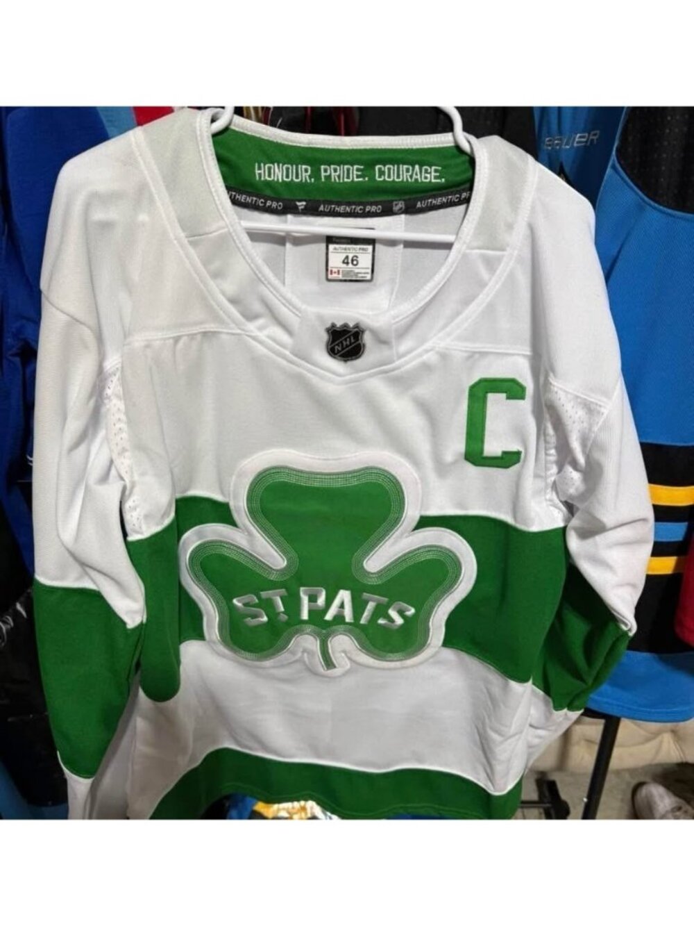 Toronto Maple Leafs St. Patricks Alternate Auston Matthews Jersey Large Green